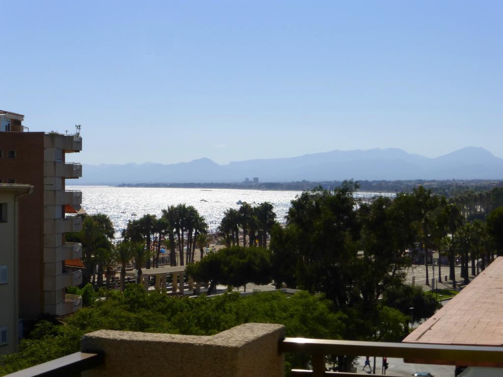 Rentalmar Diplomatic Park Salou Bagian luar foto