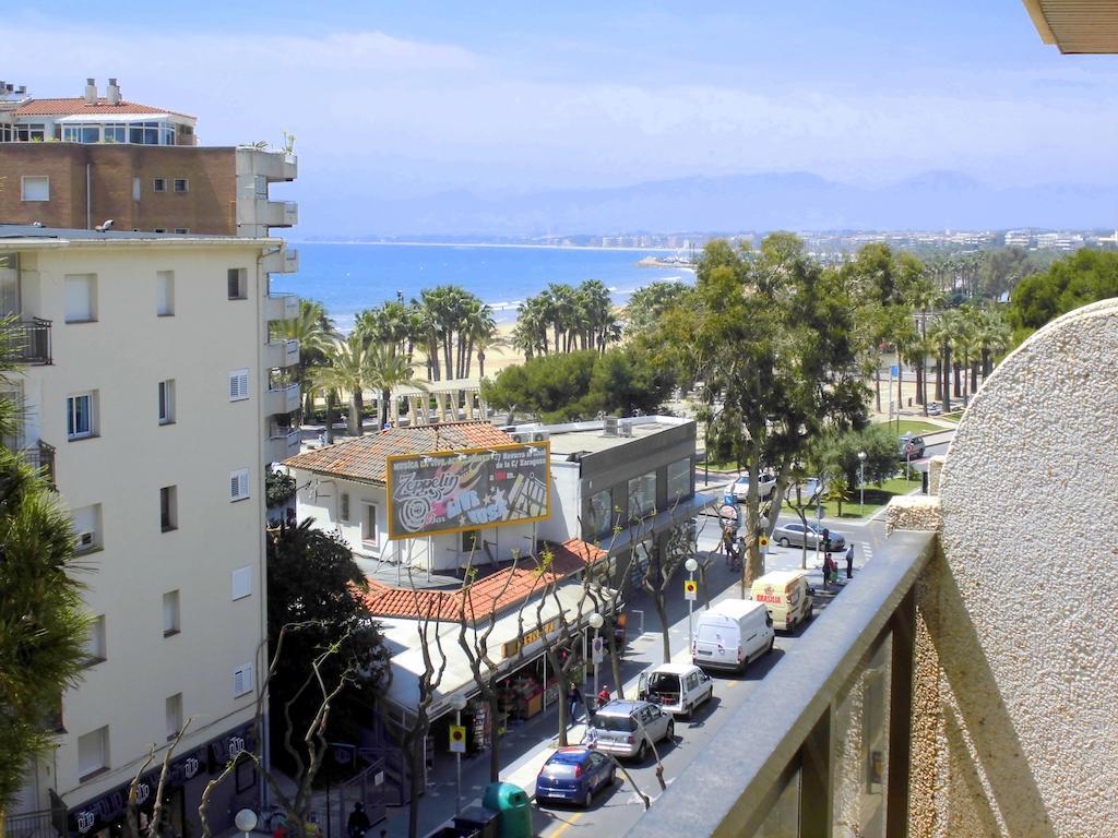 Rentalmar Diplomatic Park Salou Ruang foto